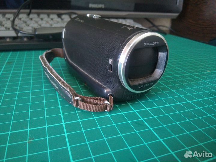 Видеокамера Panasonic HC-V160