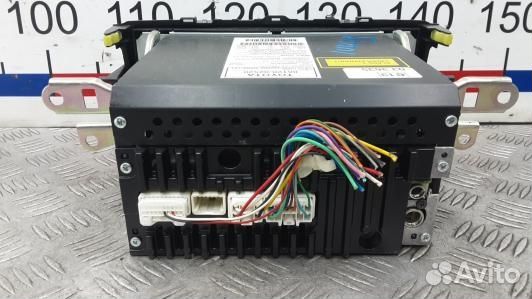 Магнитола toyota auris E150 (IUK13I401)