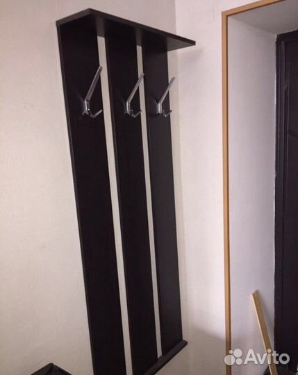 Вешалка в прихожую