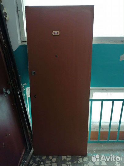 Дверь входная металлическая