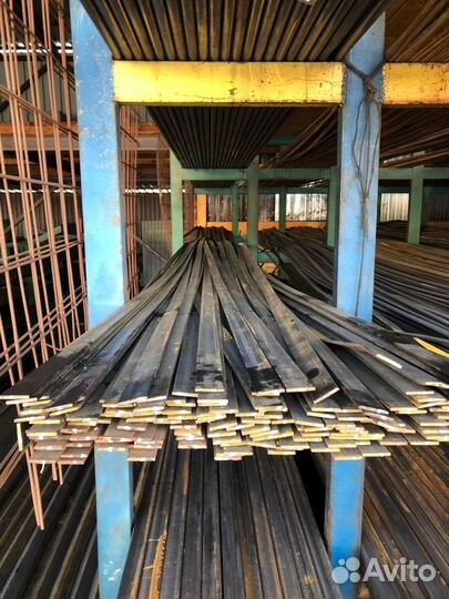 Полоса стальная 4х30 мм. Код: 2082 / 84