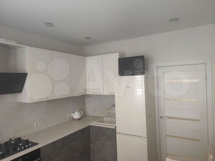 2-к. квартира, 57,7 м², 1/9 эт.