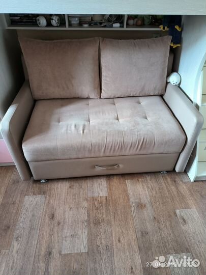 Мебель в детскую комнату