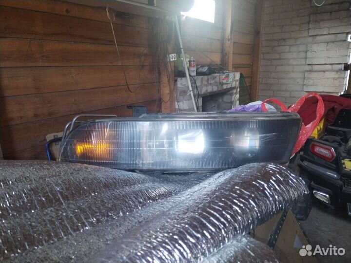 Фара mitsubishi galant 8