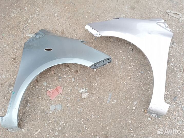 Тойота ярис крыло переднее правое левое