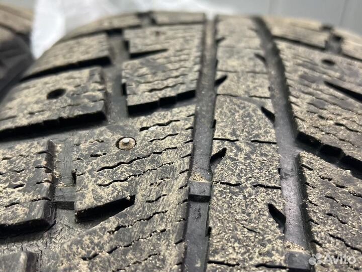 Minerva Eco Stud SUV 215/60 R17 96T