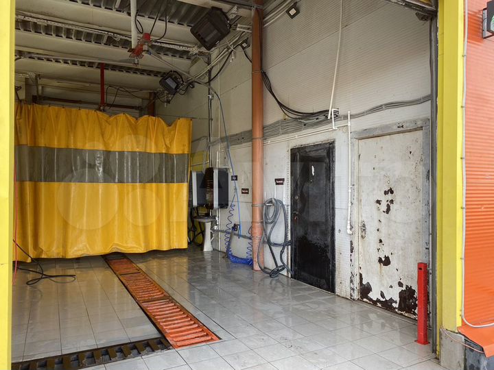 Автомойка самомой Свободного назначения, 140 м²