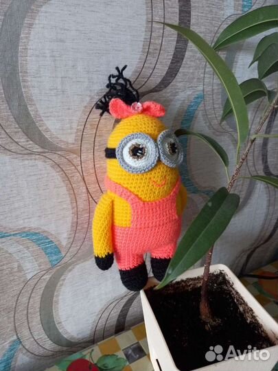 Миньон игрушка вязаная,ручной работы