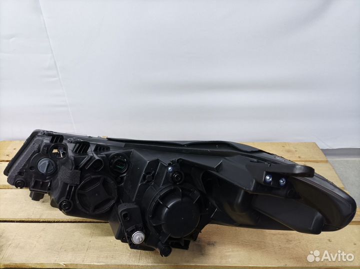 Фара правая Kia Cerato 2016