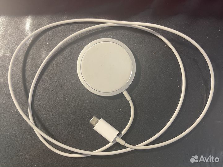 Зарядка для iPhone magsafe