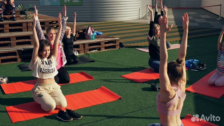 Инструктор по йоге