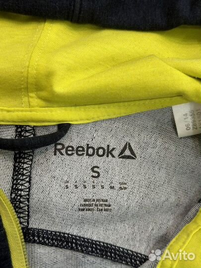 Спортивный костюм reebok и кофта