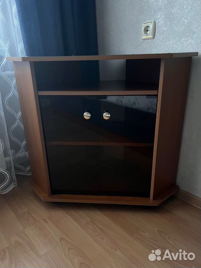 Тумба под тв