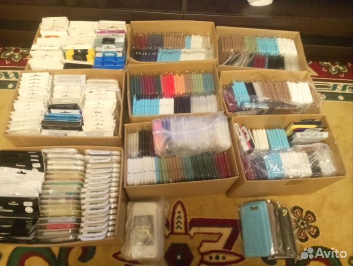 Чехлы для телефонов (товарный остаток)