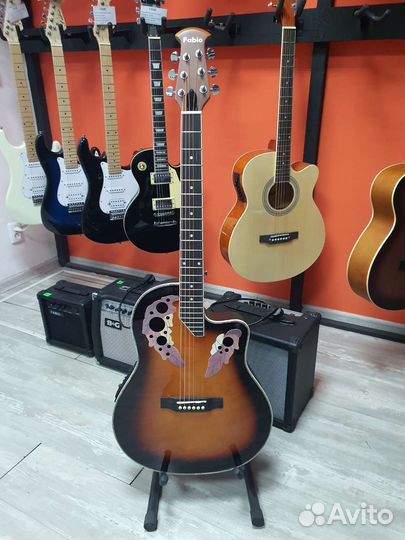 Электроакустическая гитара