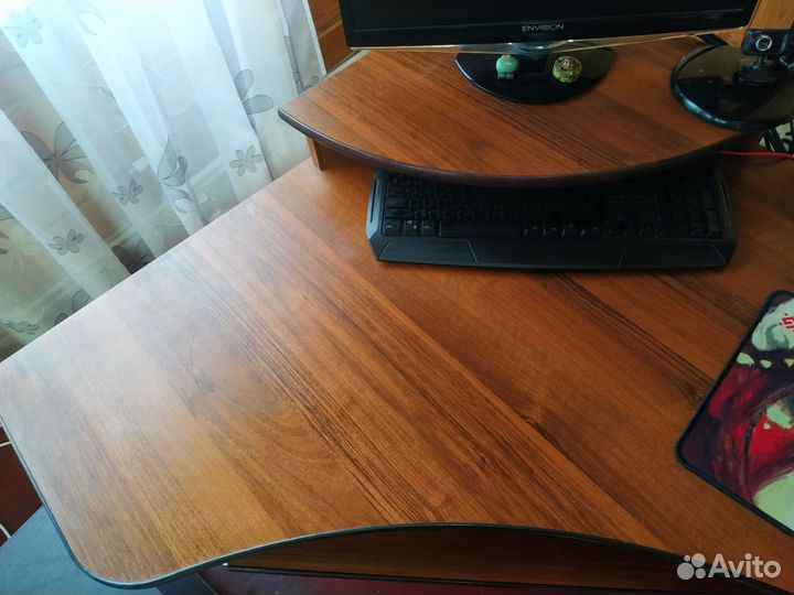 Компьютерный стол бу