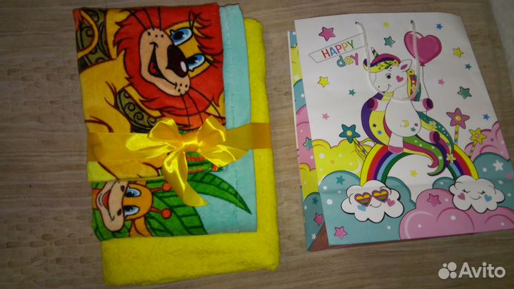 Набор Подарочный: 3 Новые Полотенца махровые детск