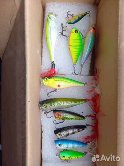 Набор: Воблеры и попперы 26шт