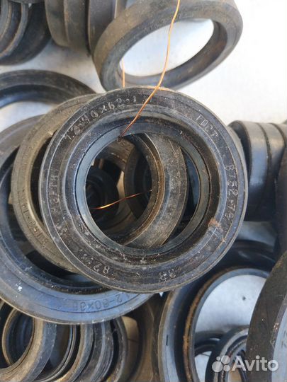 Сальники, манжеты и кольца в ассортименте