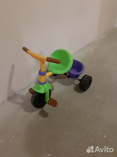 Трехколесный велосипед
