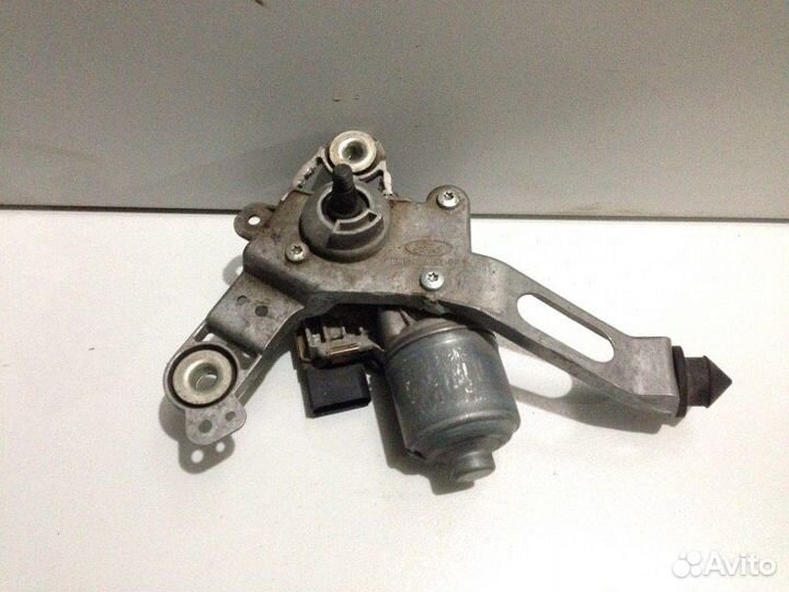 Моторчик стеклоочистителя передний правый Ford