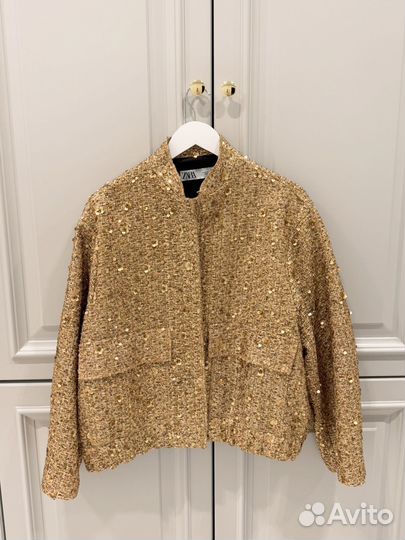 Бомбер Zara золотой