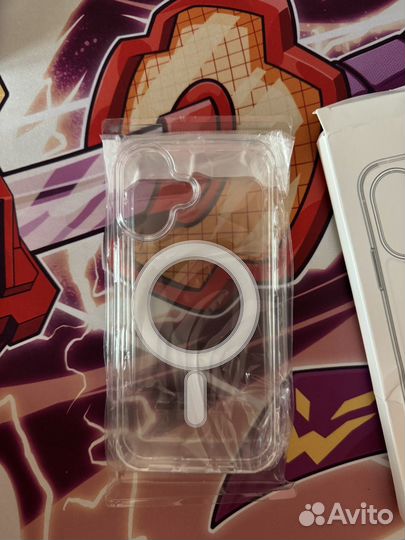 Чехол на iPhone 16