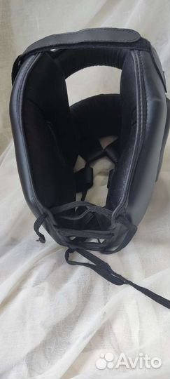 Шлем для единоборств