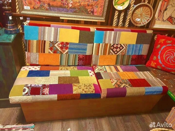Диван двухместный в восточном стиле