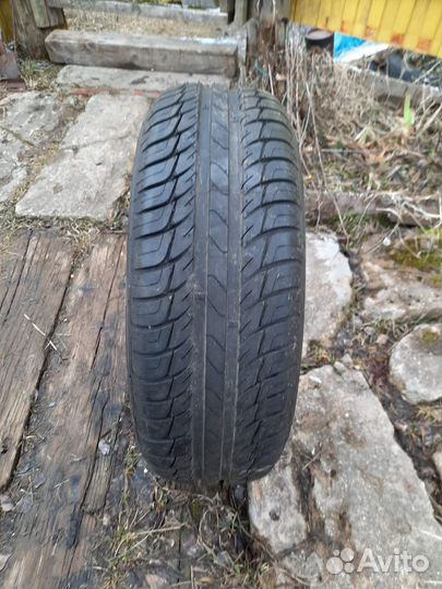 Kleber Dynaxer HP2 205/65 R15 и 205/65 R15 94T