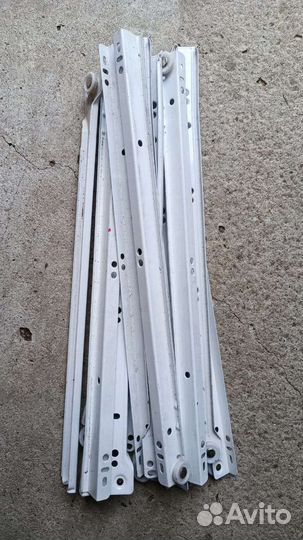 Роликовые направляющие для ящиков