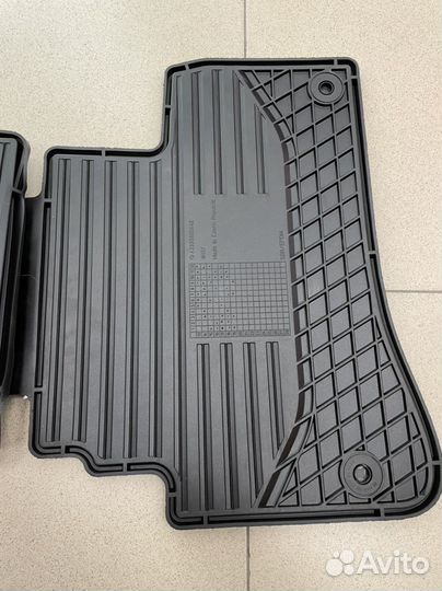 Ковры салона резиновые черные задние MB W222