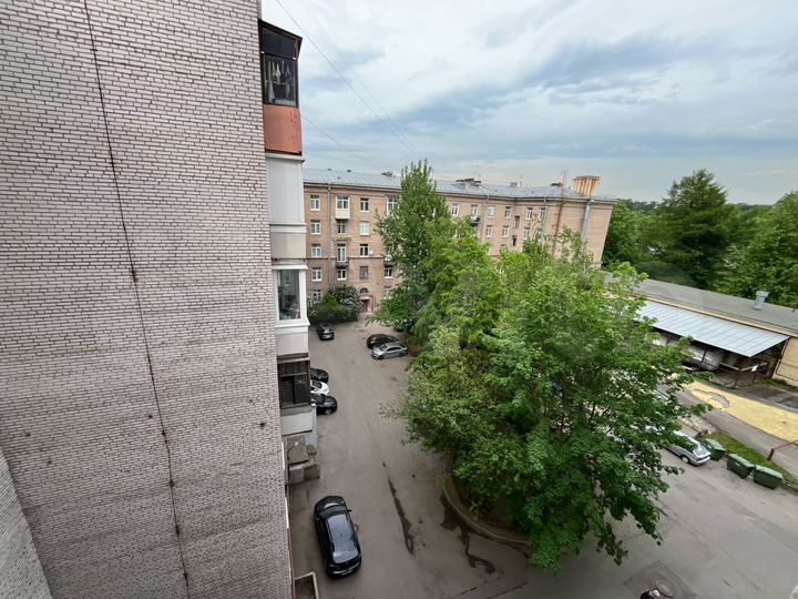 2-к. квартира, 49 м², 6/7 эт.