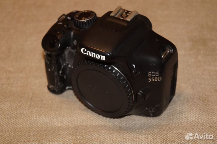 Canon EOS 550d body 21500 кадров