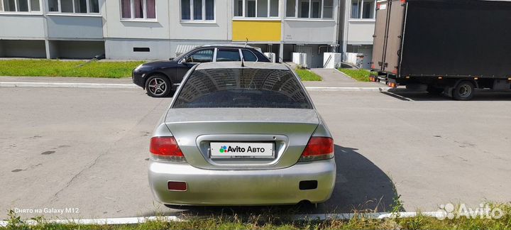 Mitsubishi Lancer 1.6 AT, 2005, 340 000 км