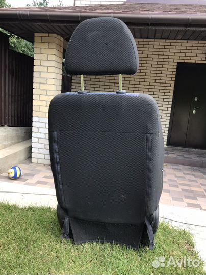 Водительское сидение на фиат дукато