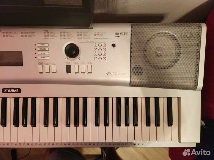 Синтезатор yamaha DGX-220