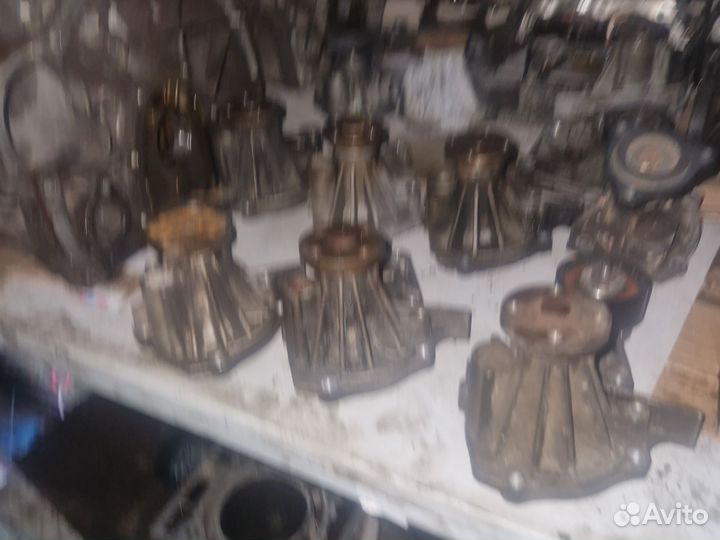 Помпа форд 1.6 водяной носос двс