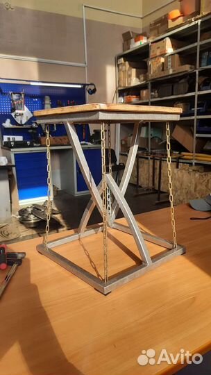 Подставка для цветов напольная