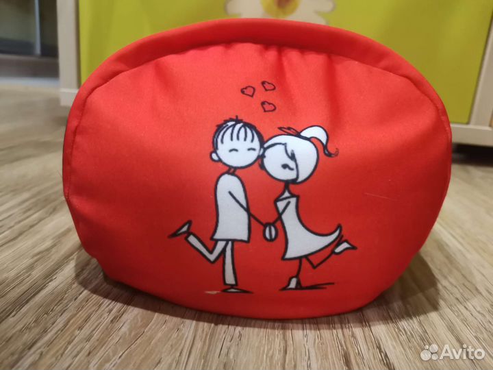 Декоративная подушка с надписью