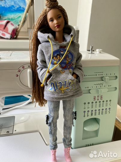 3 комплекта джинсы + толстовка для Барби