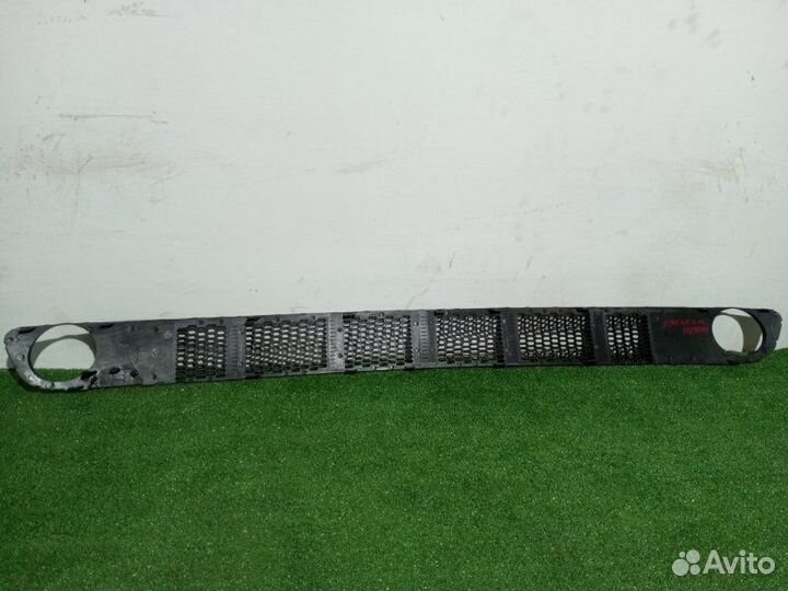 Решетка в бампер Nissan Almera N16