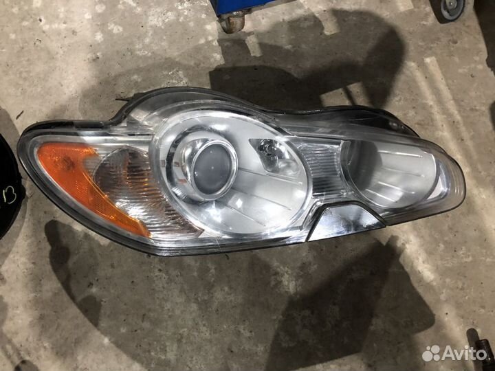 Фара правая jaguar XF ксенон дорестаил
