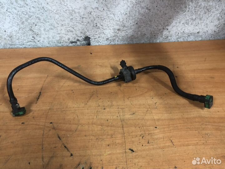 Клапан вентиляции картерных газов Ford Focus III