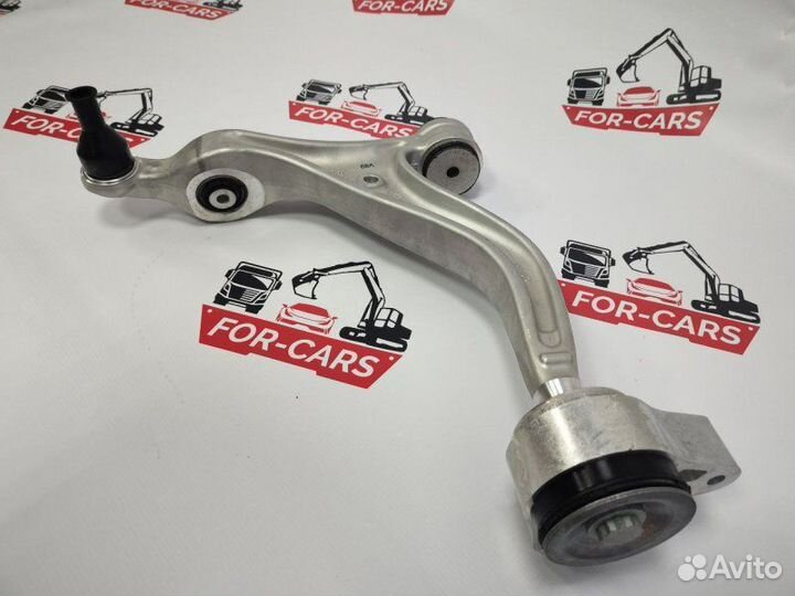 Кронштейн управления гусеницами Porsche Taycan