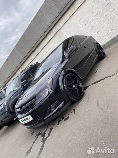 Opel Astra GTC 1.8 МТ, 2010, 235 000 км