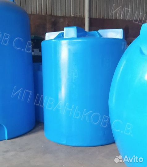 Емкость пластиковая под воду