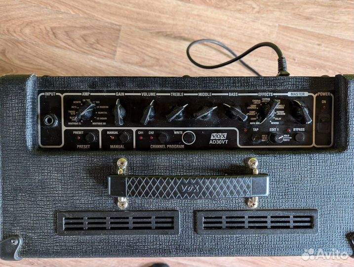 Комбоусилитель VOX AD30VT