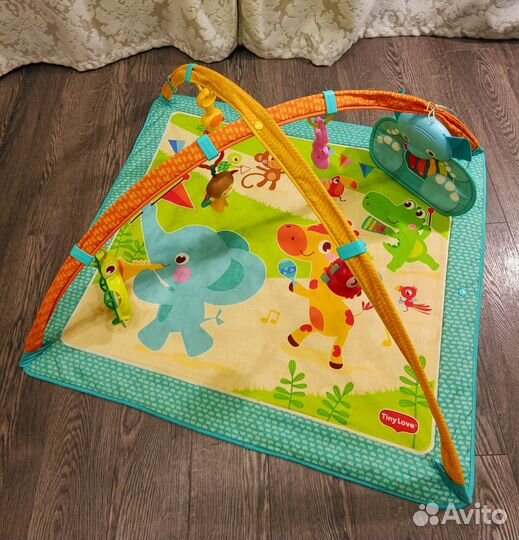Развивающий коврик Tiny Love 