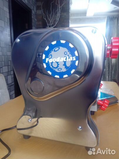 Лапшерезка электрическая Foodatlas RSS-200C